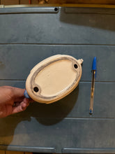 Load image into Gallery viewer, Soap dish
