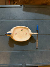 Load image into Gallery viewer, Soap dish
