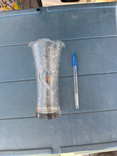 Load image into Gallery viewer, Glass vase
