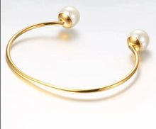 Load image into Gallery viewer, The Jane Bracelet
