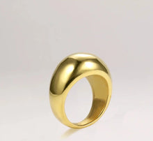 Load image into Gallery viewer, The Margaret Ring
